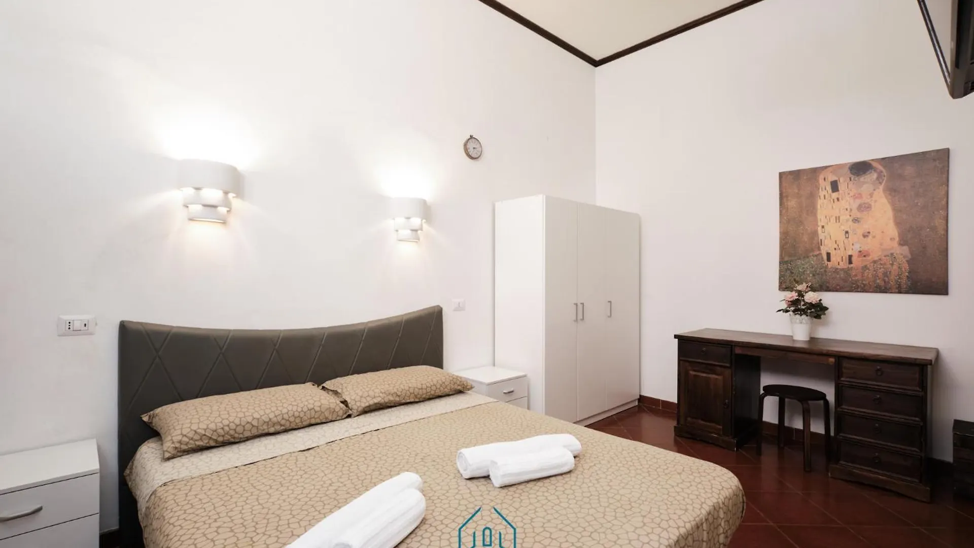 Roma Colosseo - Brownie Suite
